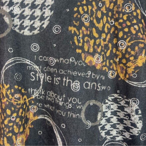 Julia divina long sleeve shirt Black and Gold Graphic Blouse writing - Picture 4 of 6